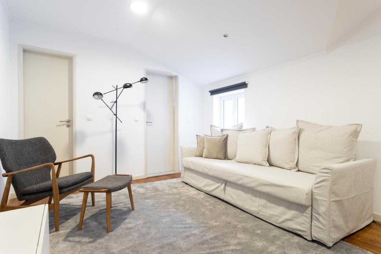Living Bairro Alto V Apartment Lisbon Exterior photo