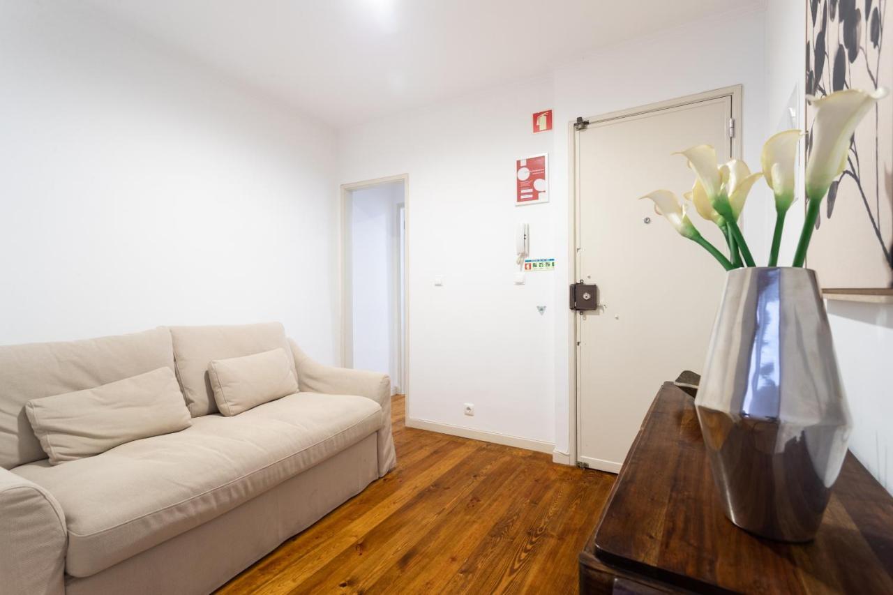 Living Bairro Alto V Apartment Lisbon Exterior photo